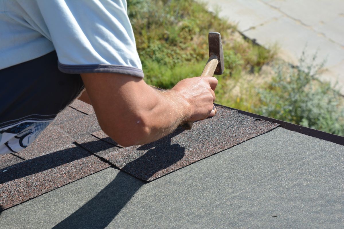 Roof repairs, installation and gutter cleaning service. At CSA Home and Business Services you can schedule a free estimate. They serve the entire Bay Area! 